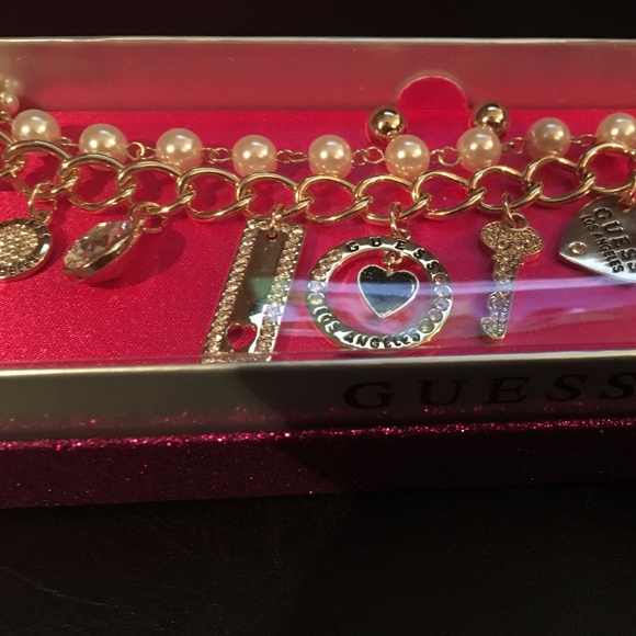 Guess Double Tiered Charm Bracelet Pave Crystals - Picture 2 of 2